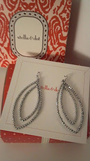 A Chirping Moms Trunk Show: Stella & Dot