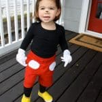 DIY Halloween Costume: Mickey Mouse