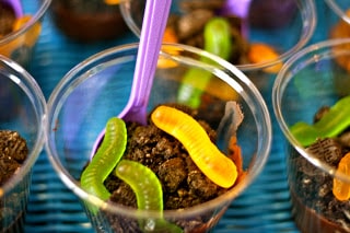Dirt Cup Recipe || The Chirping Moms