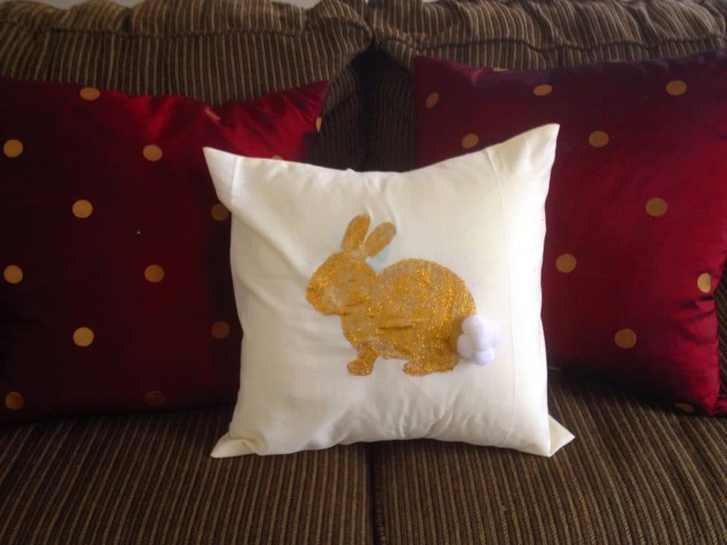 DIY Easter Bunny Pillow || The Chirping Moms