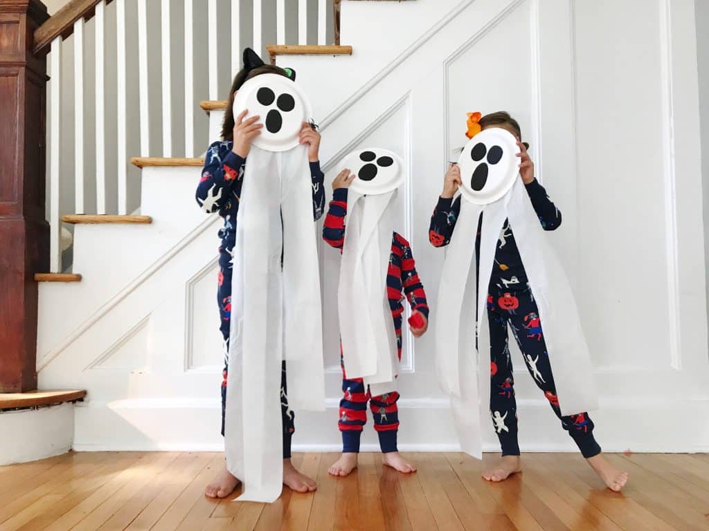 Spooky Toilet Paper Ghost Halloween Craft kids with toilet paper ghost craft