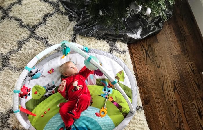 8 Gift Ideas for Baby’s First Christmas