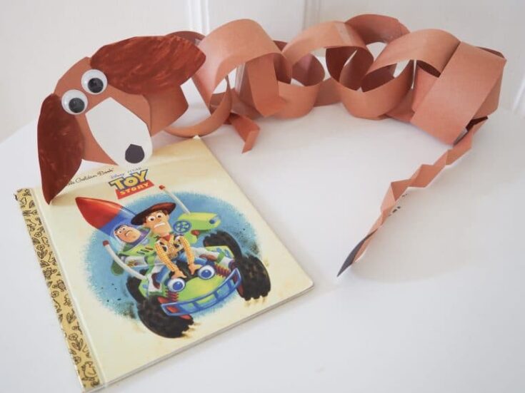 Slinky Dog Paper Chain: An Easy Toy Story Craft