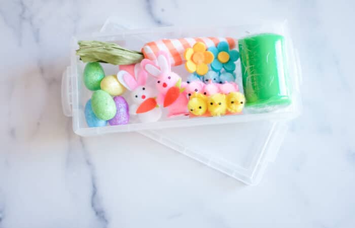 DIY Mini Spring Play Dough Kits