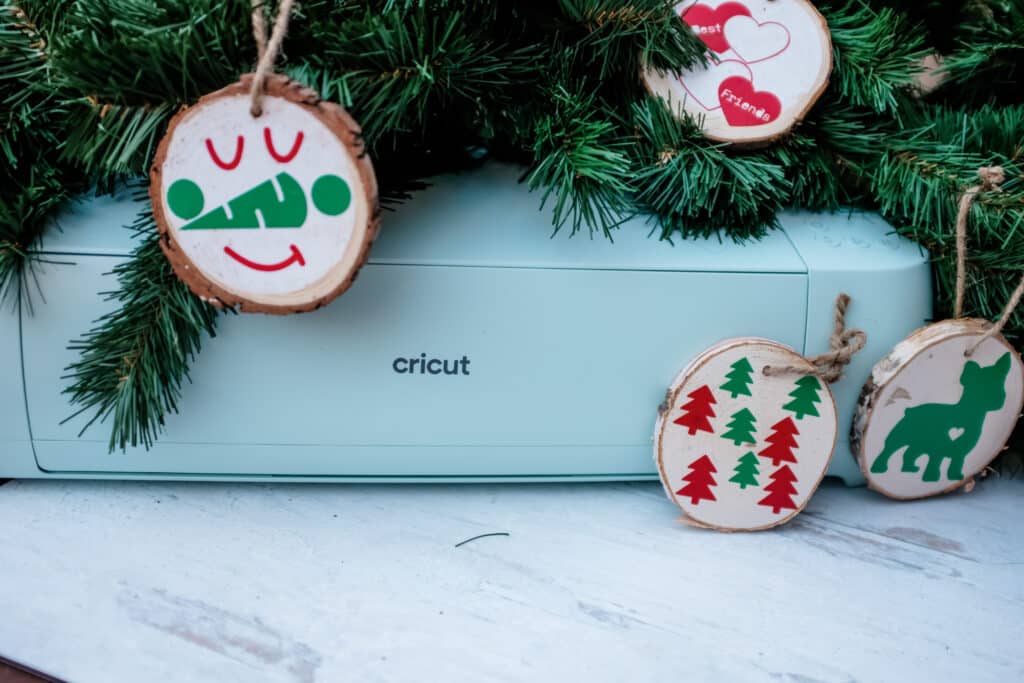 fun diy christmas tree ornaments using cricut