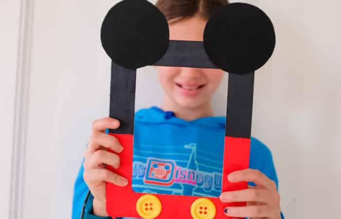 Easy DIY Mickey Mouse Picture Frame